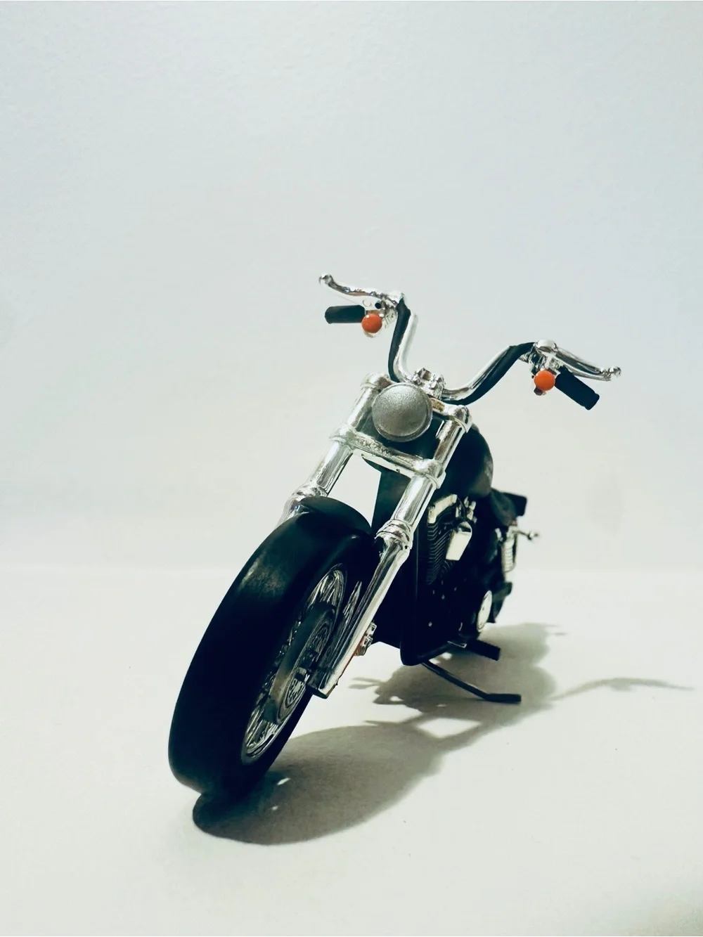 2006 Harley-Davidson Ornament FXDBI Dyna Street Bob Black Hallmark Series